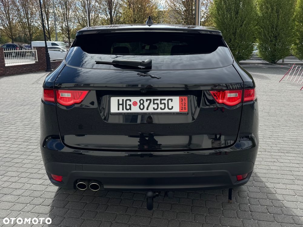 Jaguar F-Pace 20d AWD R-Sport - 11