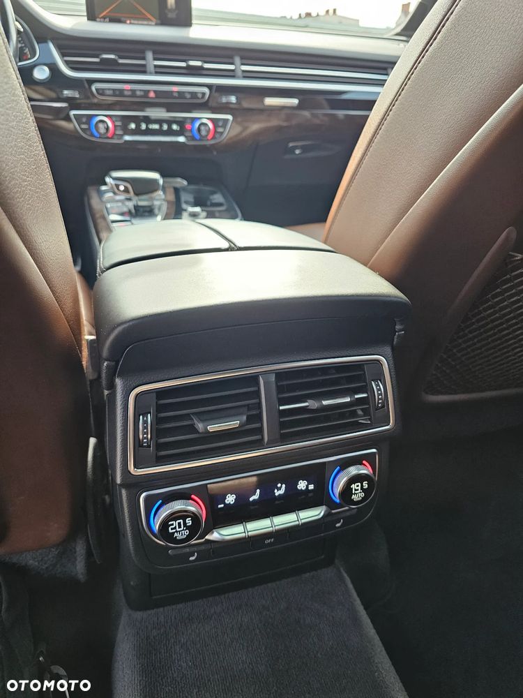 Audi Q7 3.0 TFSI Quattro Tiptronic - 12