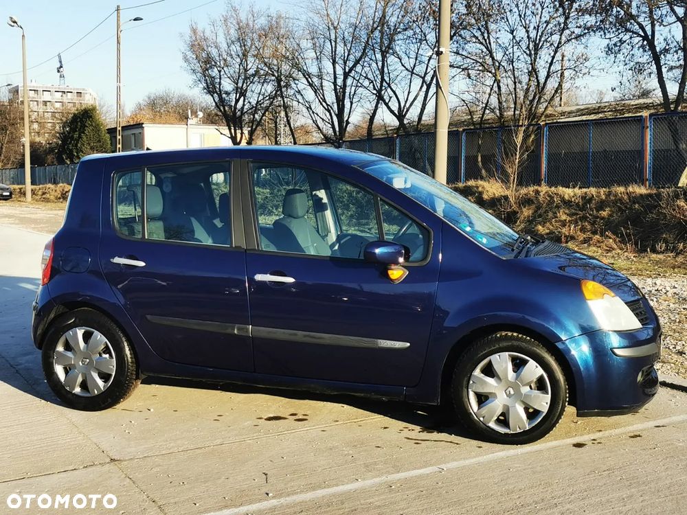 Renault Modus 1.6 16V Dynamique - 18