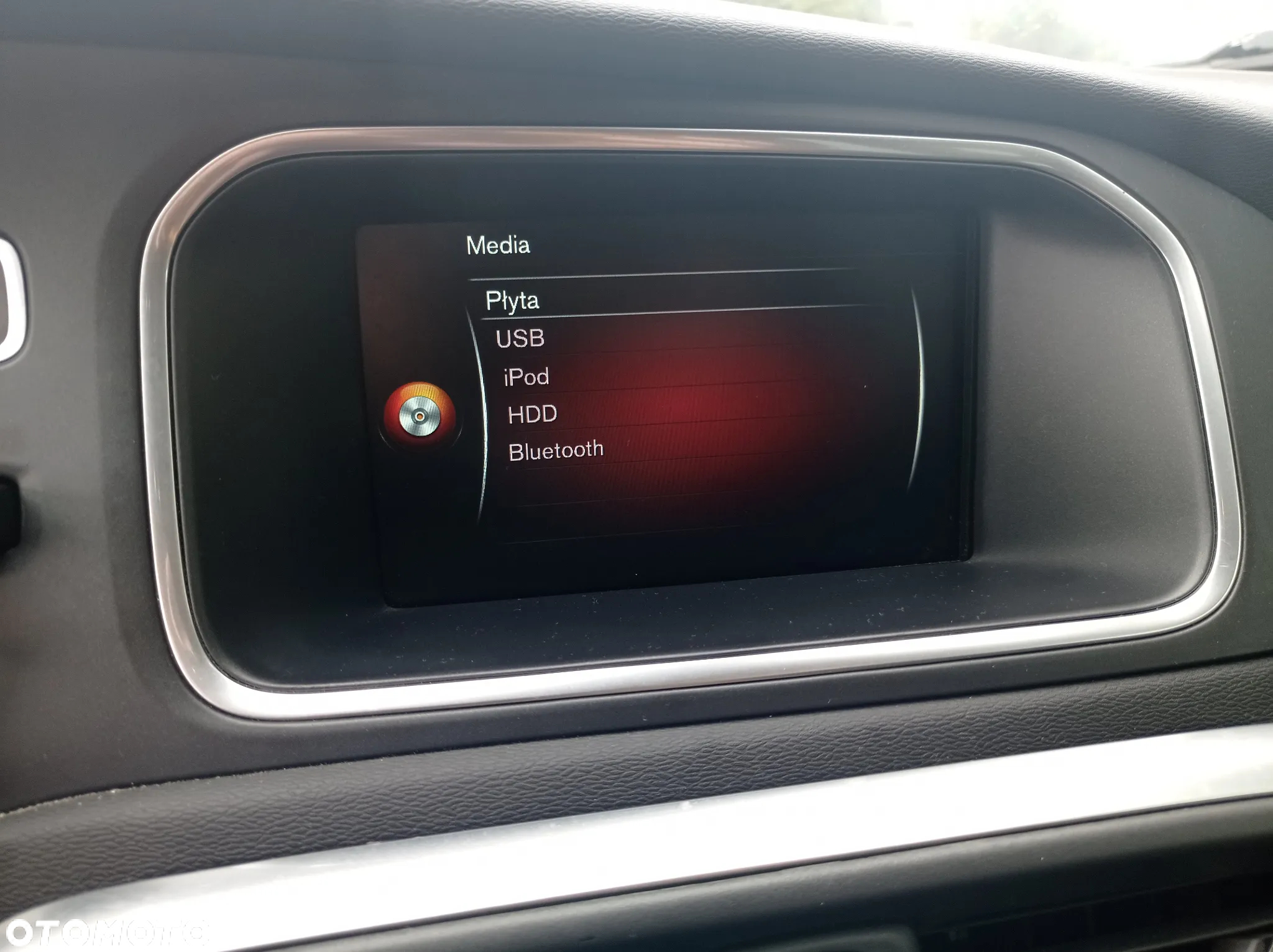 Volvo V40 D2 Drive-E Momentum - 10