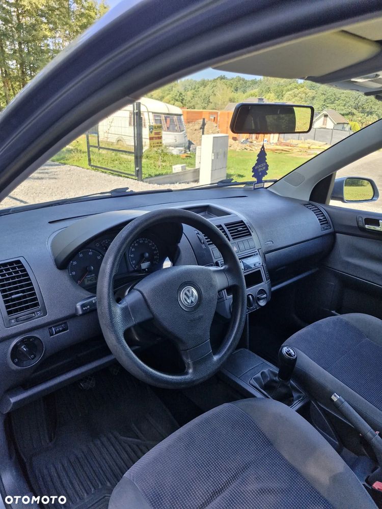 Volkswagen Polo 1.4 16V Comfortline - 7