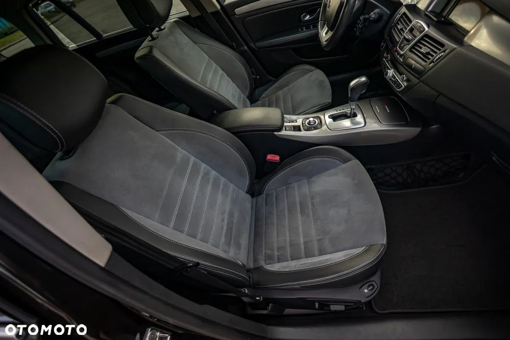 Renault Laguna dCi 175 FAP Initiale - 23