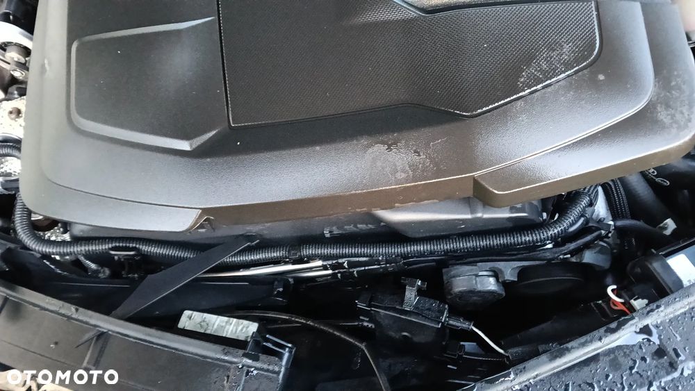 Audi A4 Avant 2.0 TDI S tronic - 19