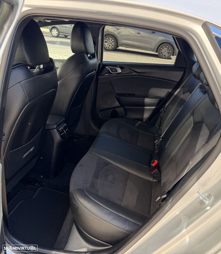 Kia Ceed 1.0 T-GDI GT Line+SRF - 22