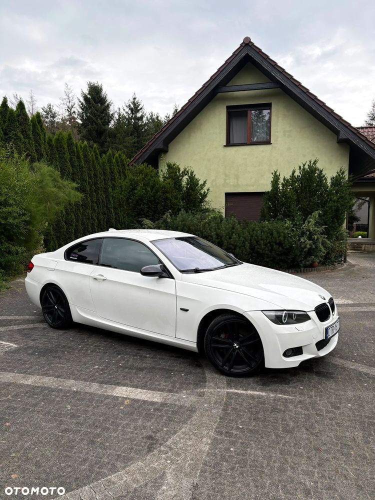 BMW Seria 3 330d xDrive - 5