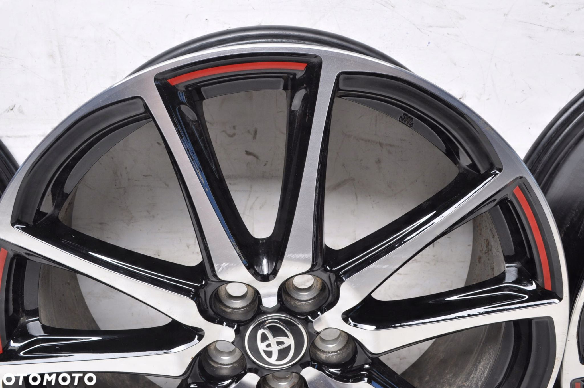 TOYOTA YARIS GR FELGI ALUMINIOWE R18" 7.0 5X100 ET51  42611-0DM90 - 9
