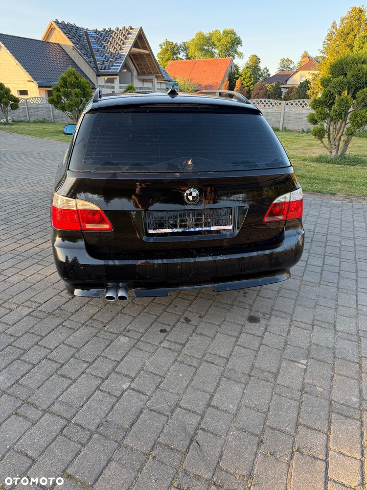 BMW Seria 5 525d - 4