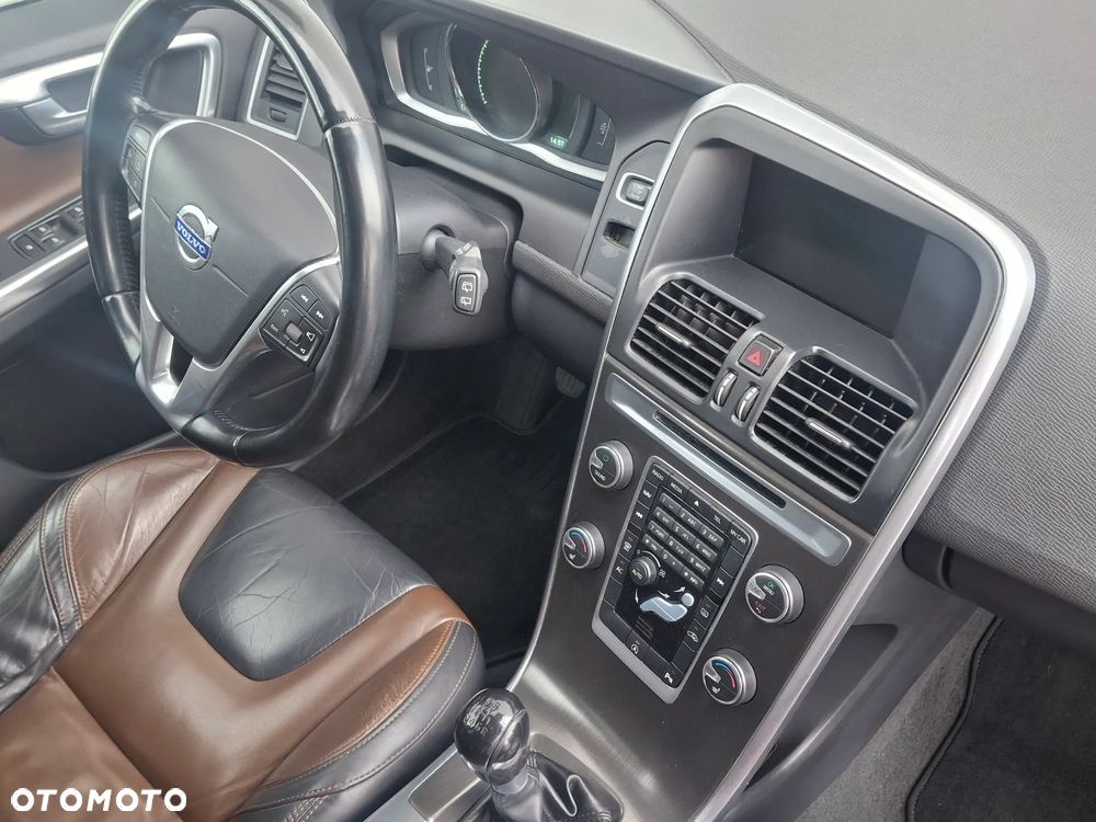 Volvo XC 60 D3 Edition Pro - 22