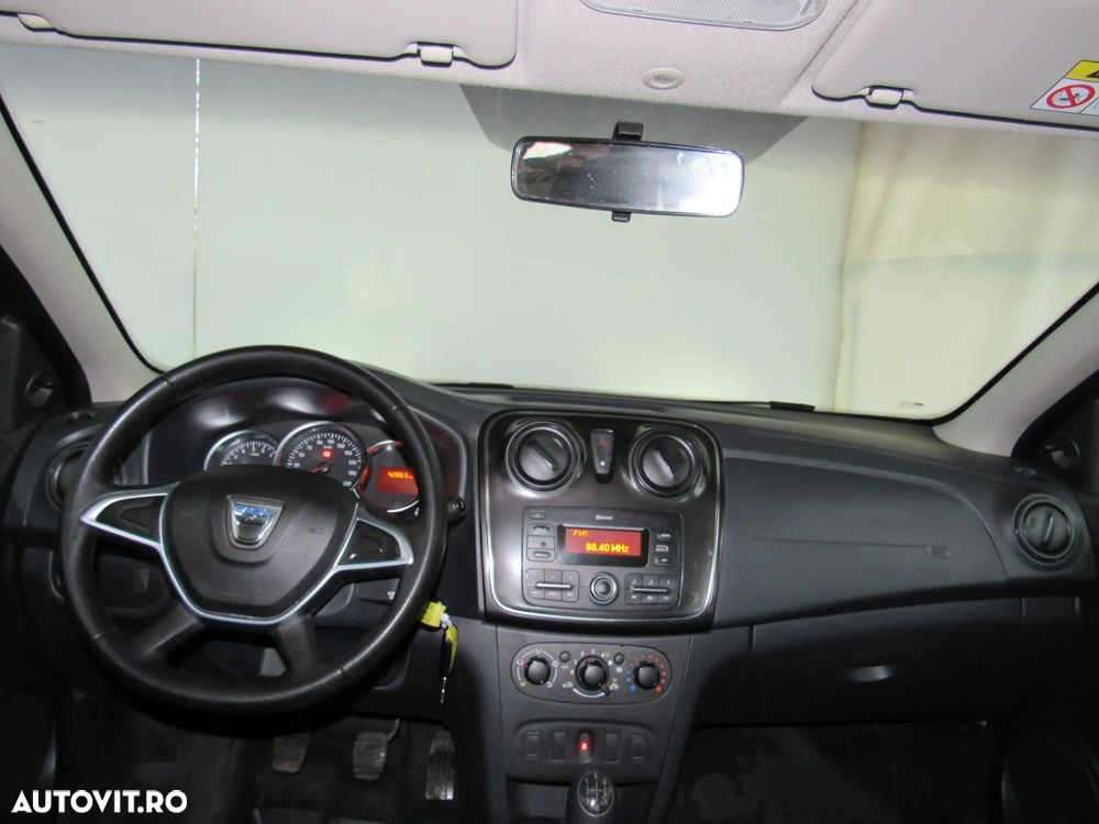 Dacia Logan 1.5 Blue dCi SL PLUS - 10