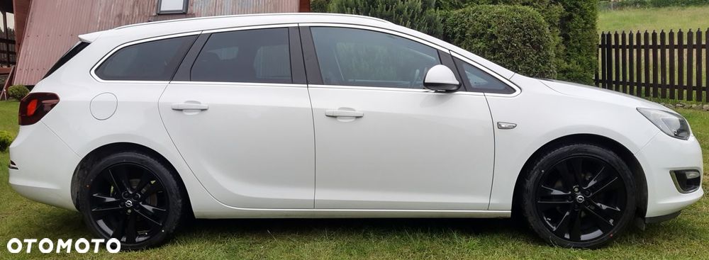 Opel Astra 1.4 Turbo Cosmo - 8