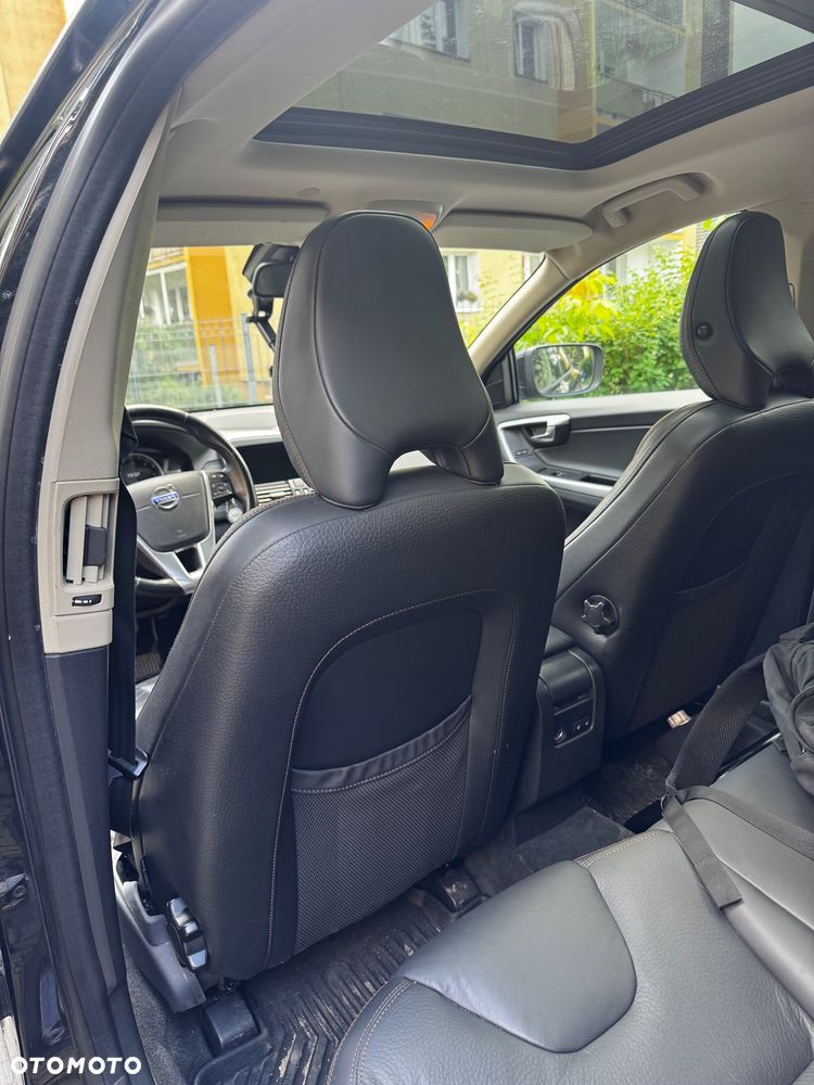 Volvo XC 60 - 16
