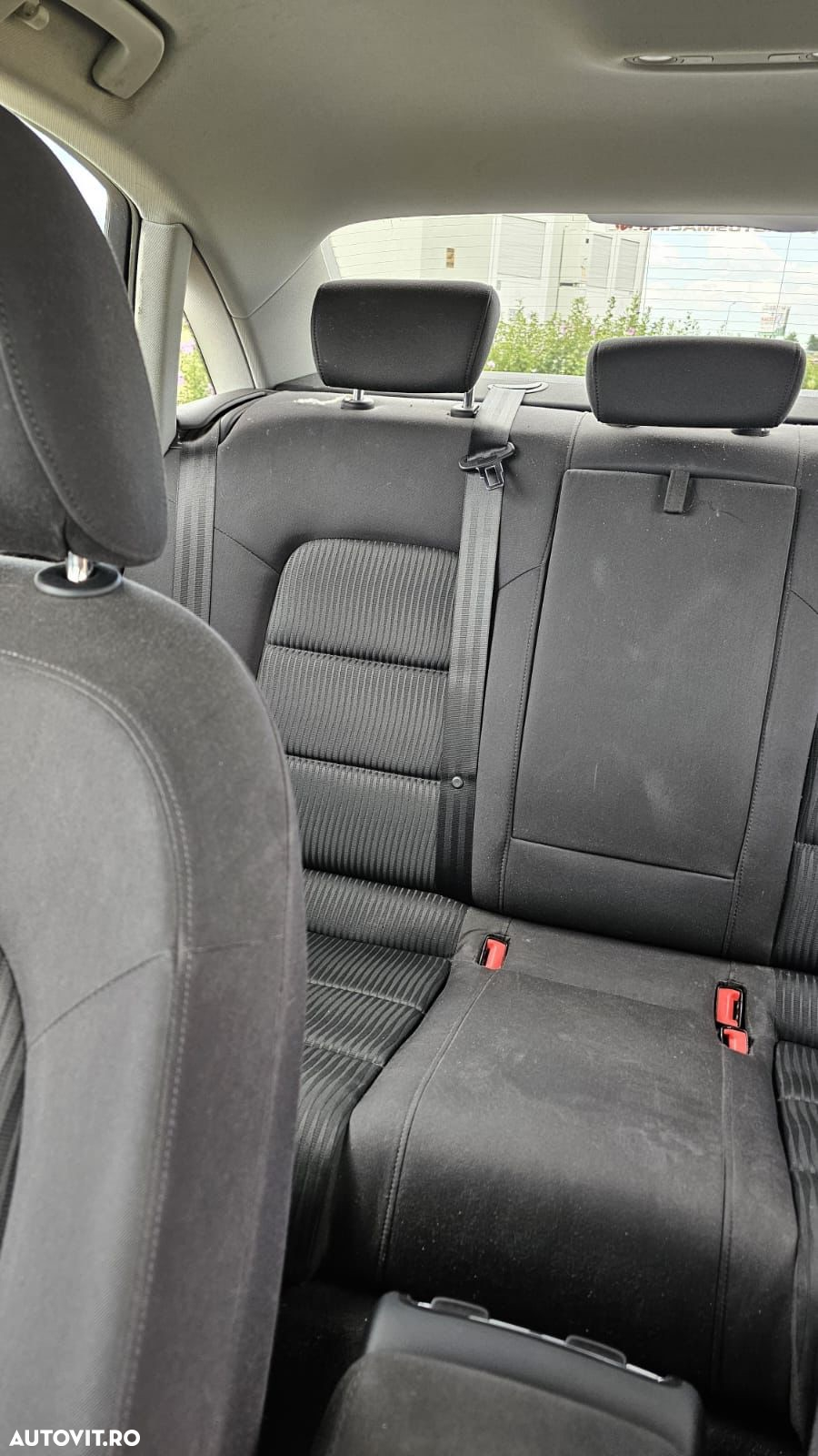 Audi A4 2.0 TDI Avant - 13