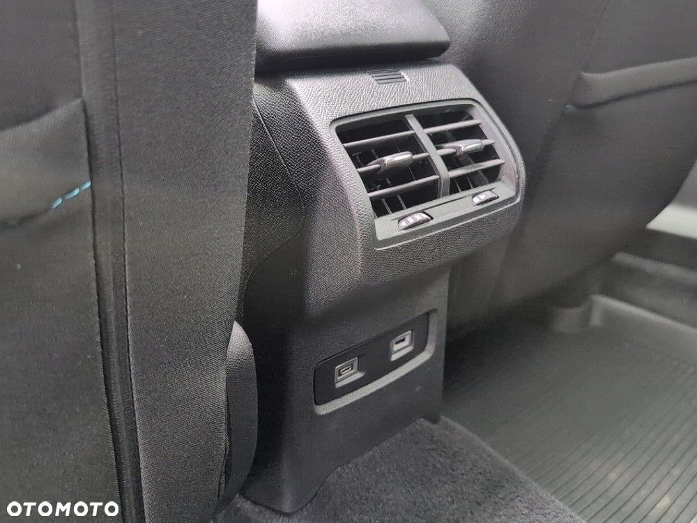 Citroën C4 1.5 BlueHDi Max S&S EAT8 - 19