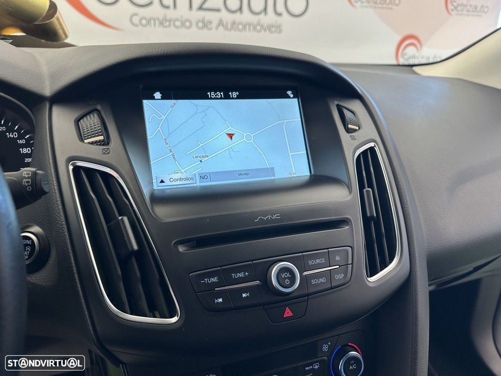 Ford Focus 1.5 TDCi Titanium - 14