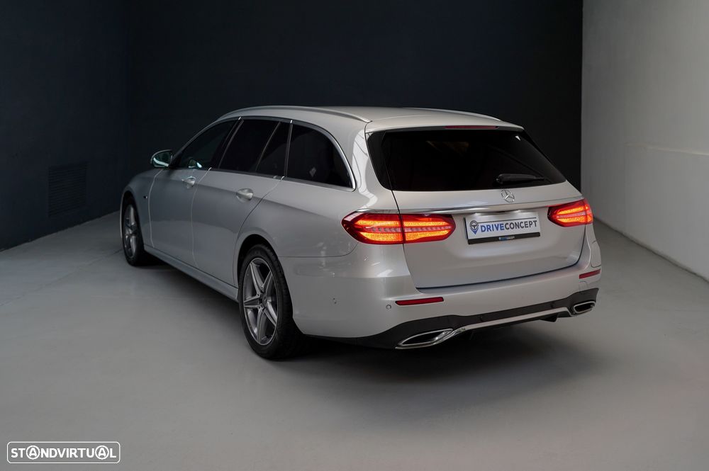 Mercedes-Benz E 300 de AMG Line - 12