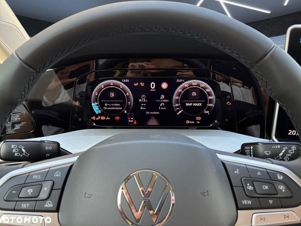Volkswagen Golf - 17