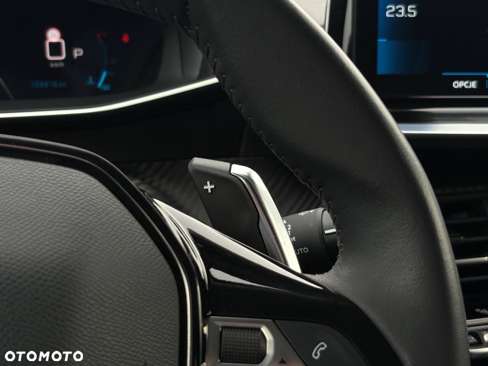 Peugeot 2008 1.2 PureTech Allure S&S EAT8 - 30