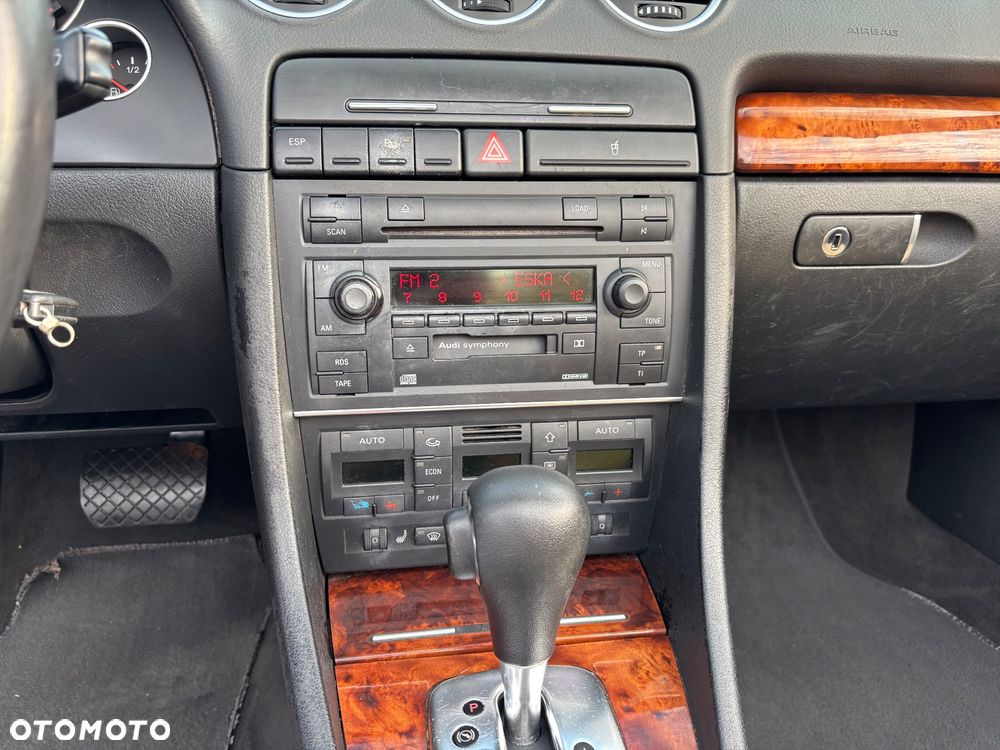 Audi A4 Cabrio 3.0 Multitronic - 24