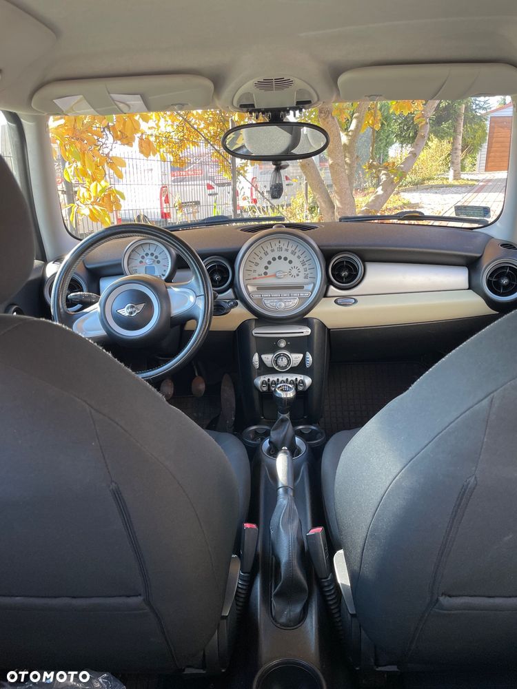 MINI ONE Standard - 5