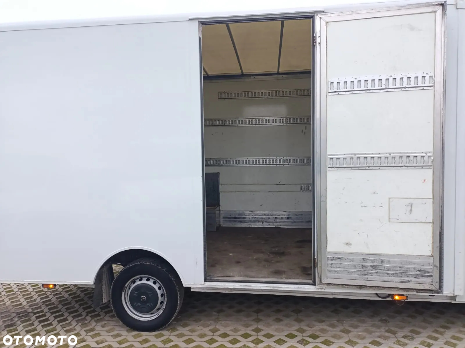 Opel Movano - 18