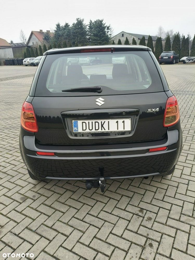 Suzuki SX4 - 9