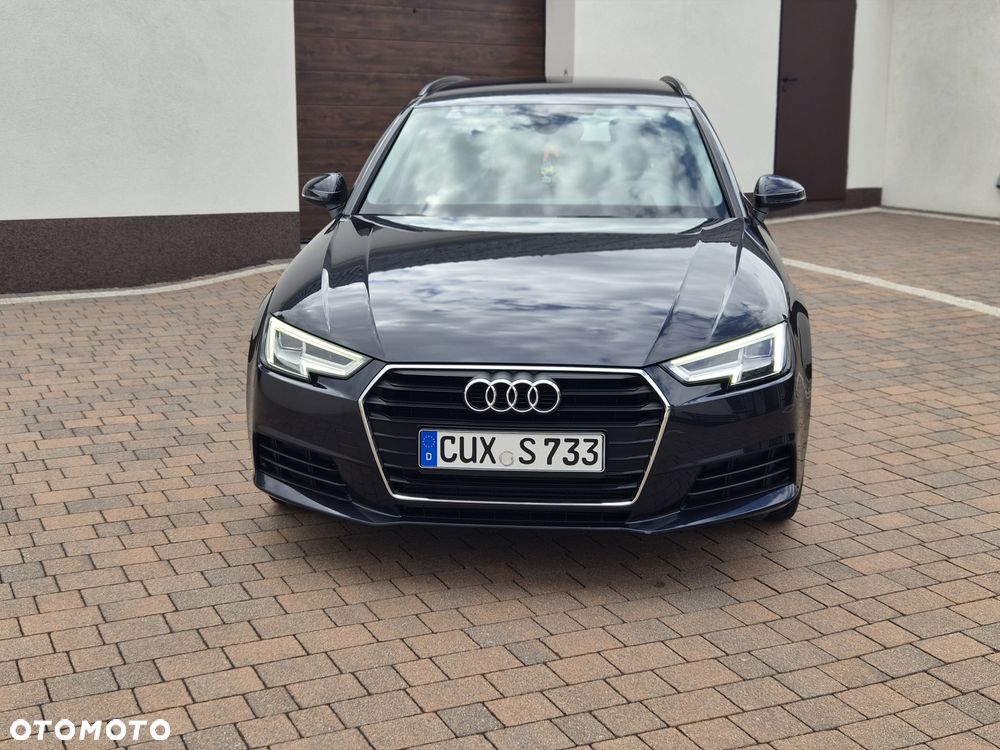 Audi A4 Avant - 1