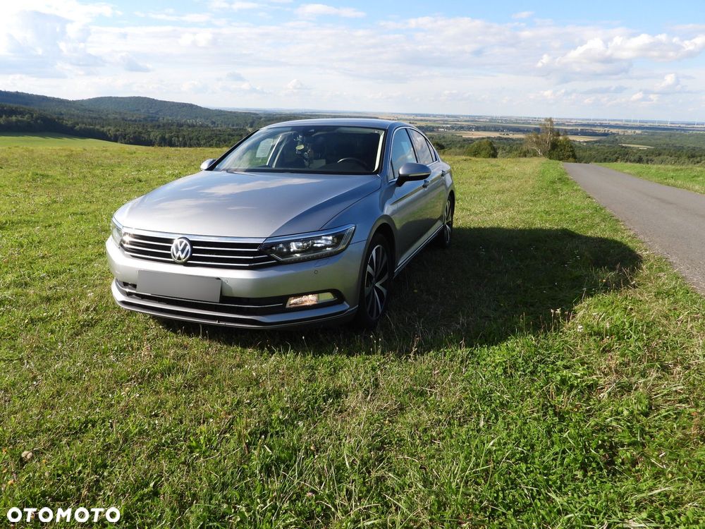 Volkswagen Passat 2.0 TDI BMT Comfortline - 17