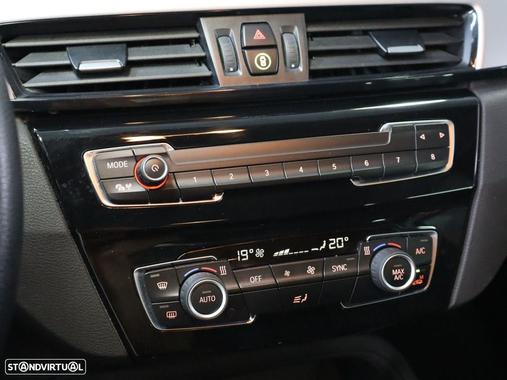 BMW X1 25 e xDrive - 21