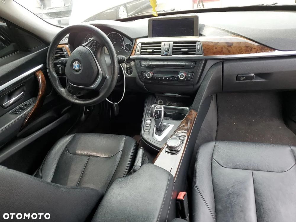 BMW 3GT 328i GT - 16