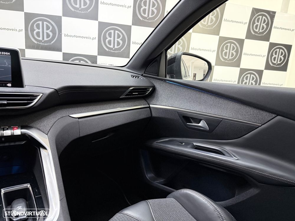 Peugeot 3008 1.2 PureTech GT Line EAT8 - 16
