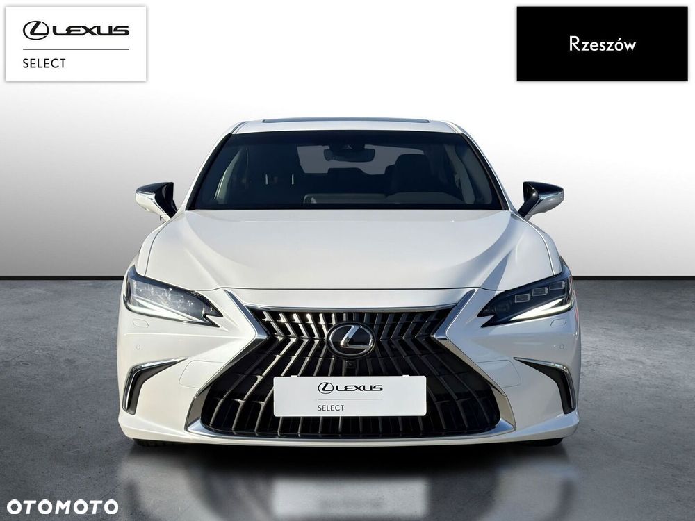 Lexus ES 300h Prestige - 8