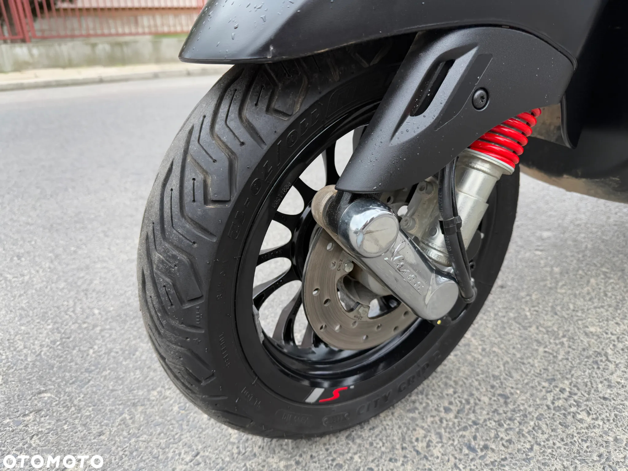 Piaggio Vespa - 14