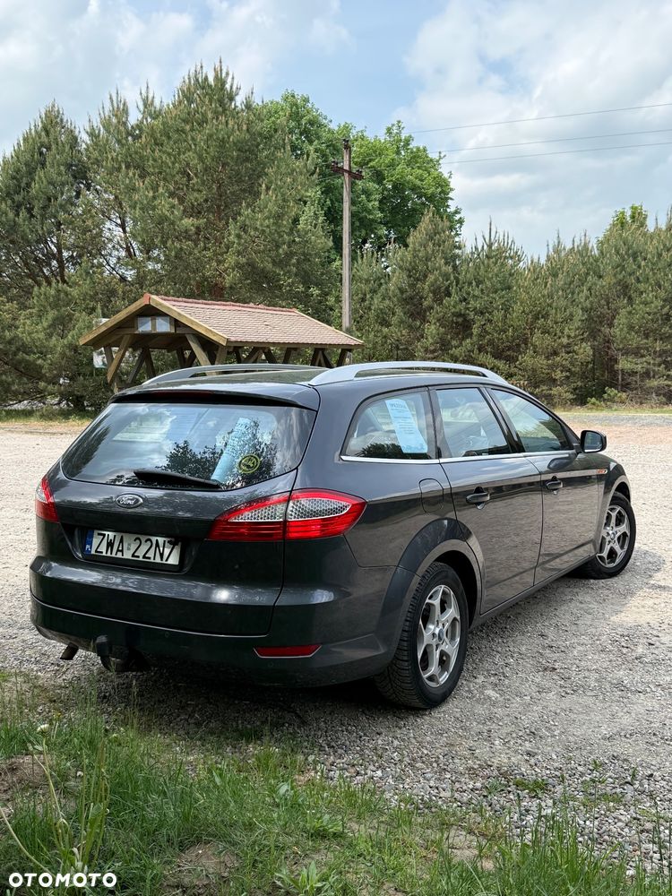 Ford Mondeo 2.0 Titanium - 24