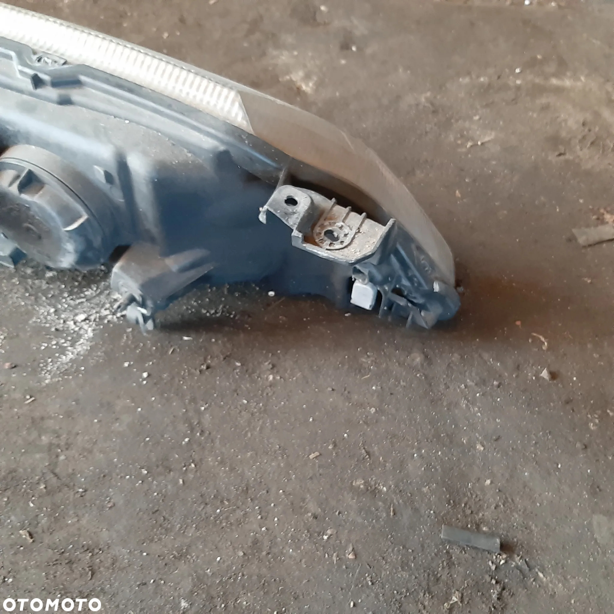 Lampa Przednia Xenon Lewa Laguna II 2 - 3