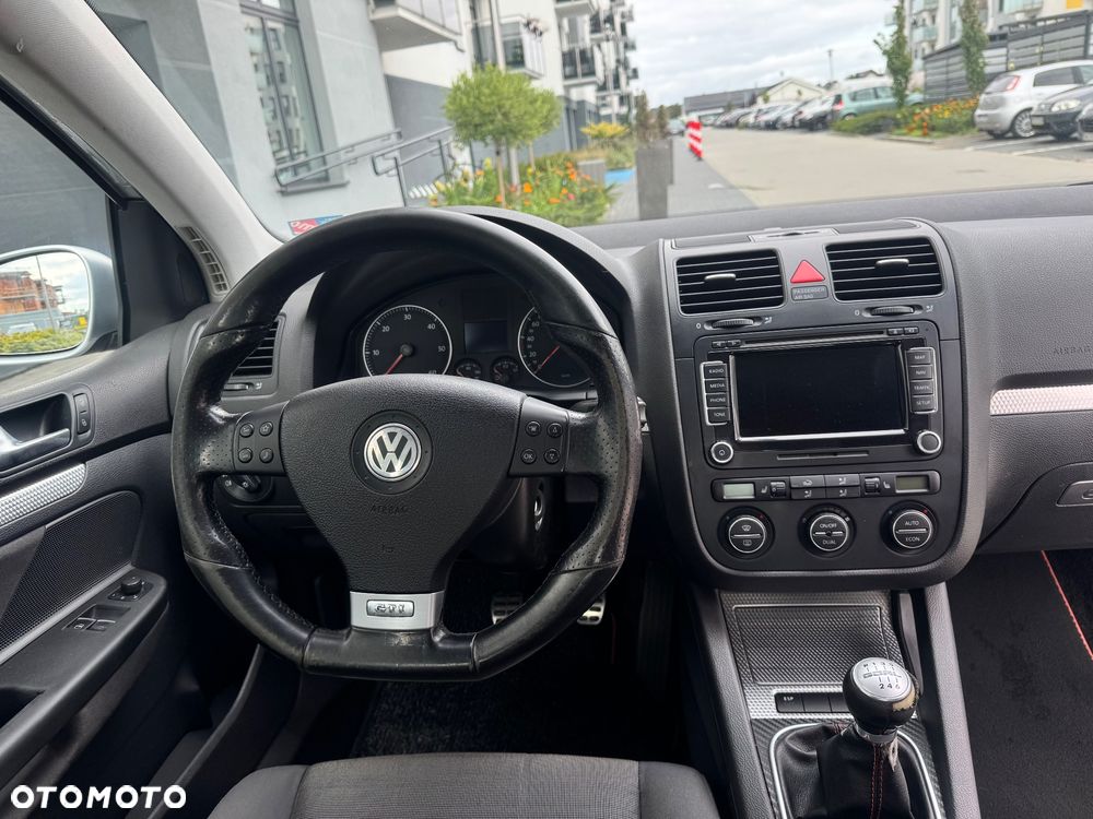 Volkswagen Golf 1.9 TDI DPF GT Sport - 11