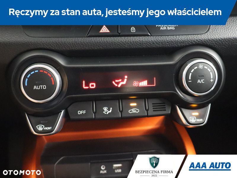 Kia Stonic - 17
