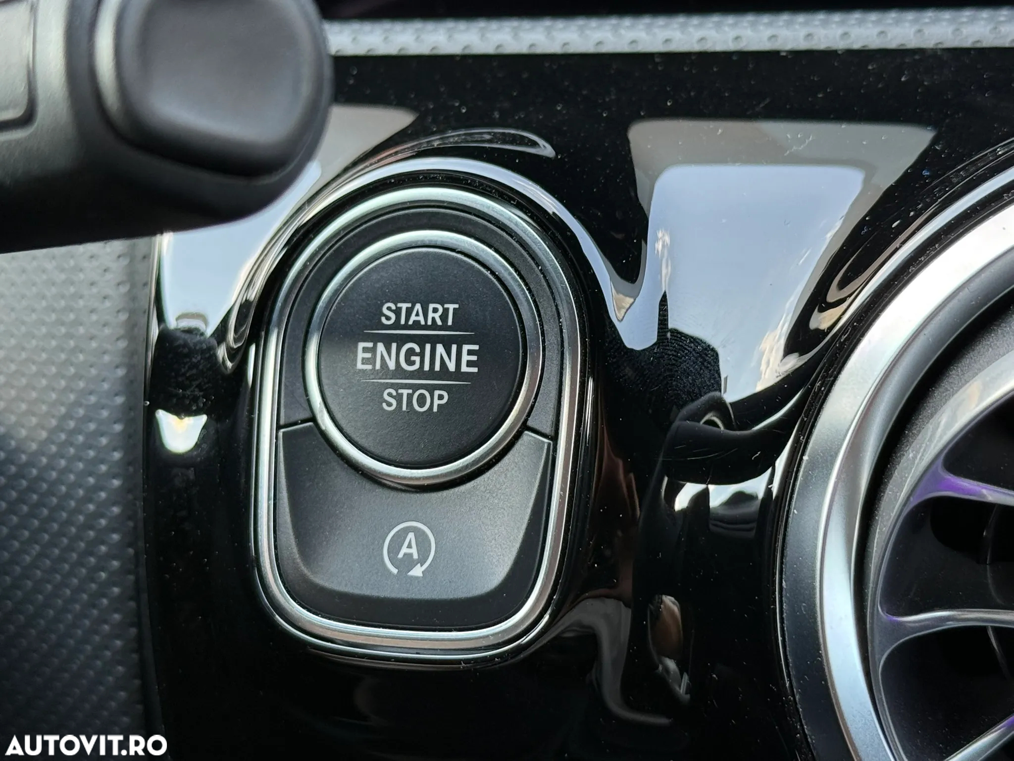 Mercedes-Benz CLA 250 4Matic 7G-DCT AMG Line - 10