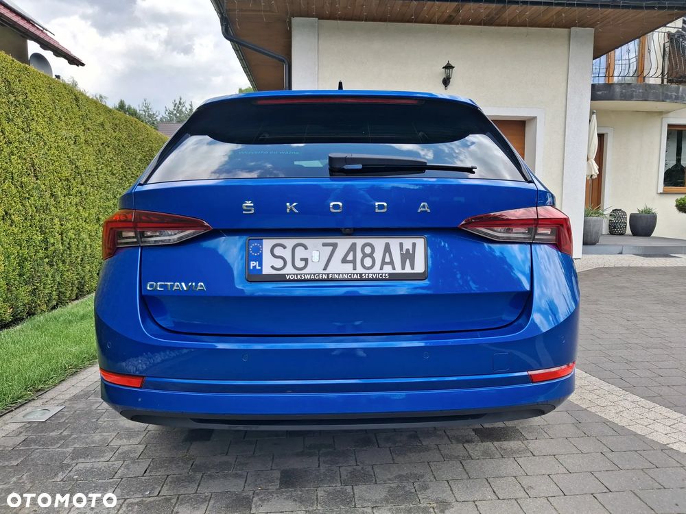 Skoda Octavia 2.0 TDI Ambition DSG - 19
