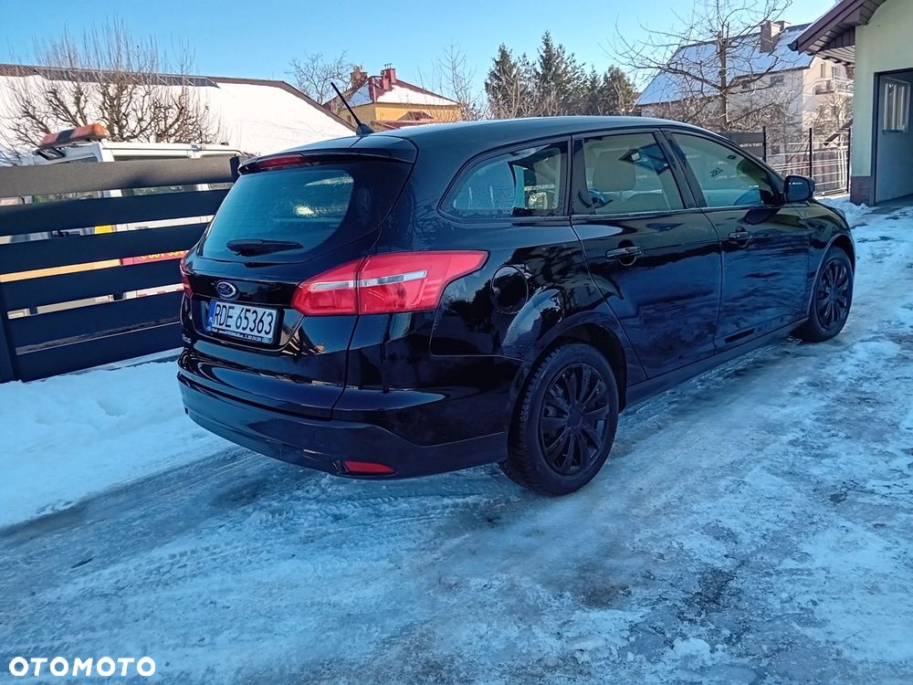 Ford Focus SW - 3