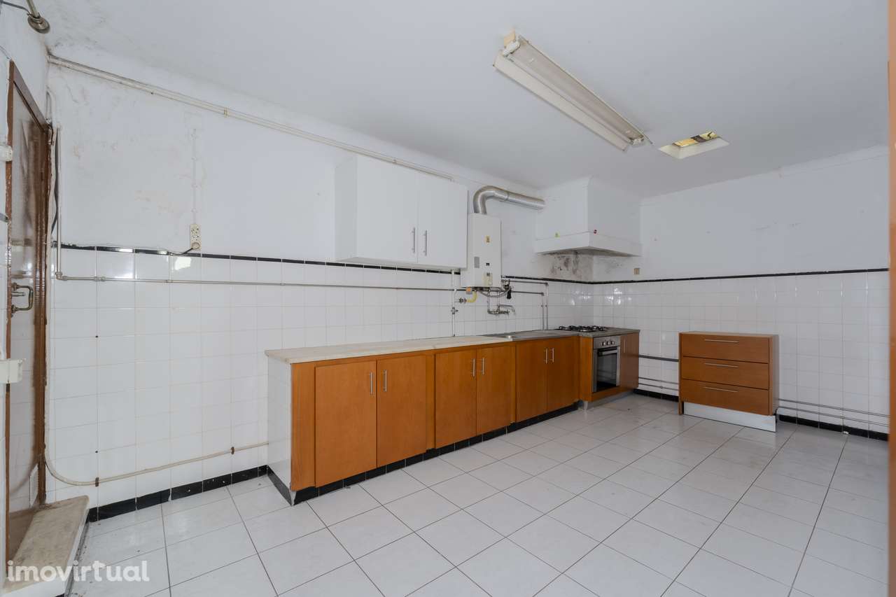 Prédio para venda em Arca e Ponte de Lima, Viana do Castelo - Grande imagem: 3/34