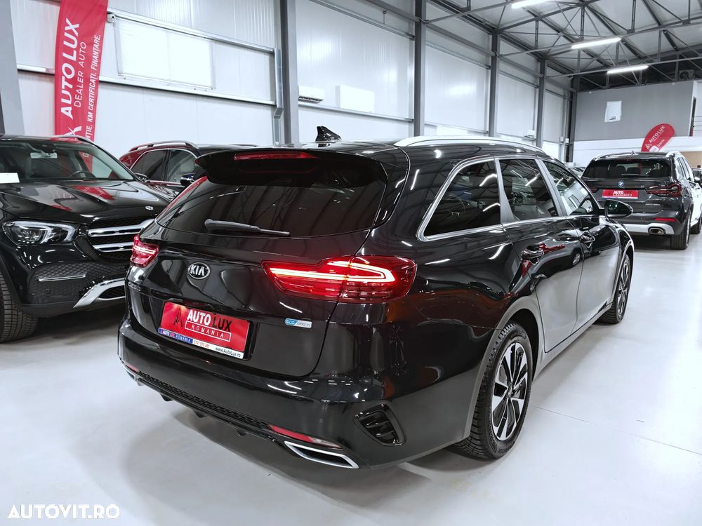 Kia Ceed 1.6 GDI 6DCT PHEV Vision - 5