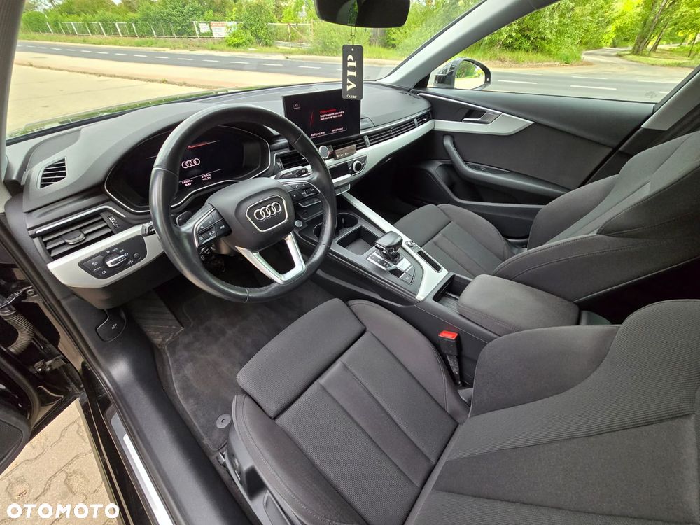Audi A4 Avant 40 TFSI S tronic - 20