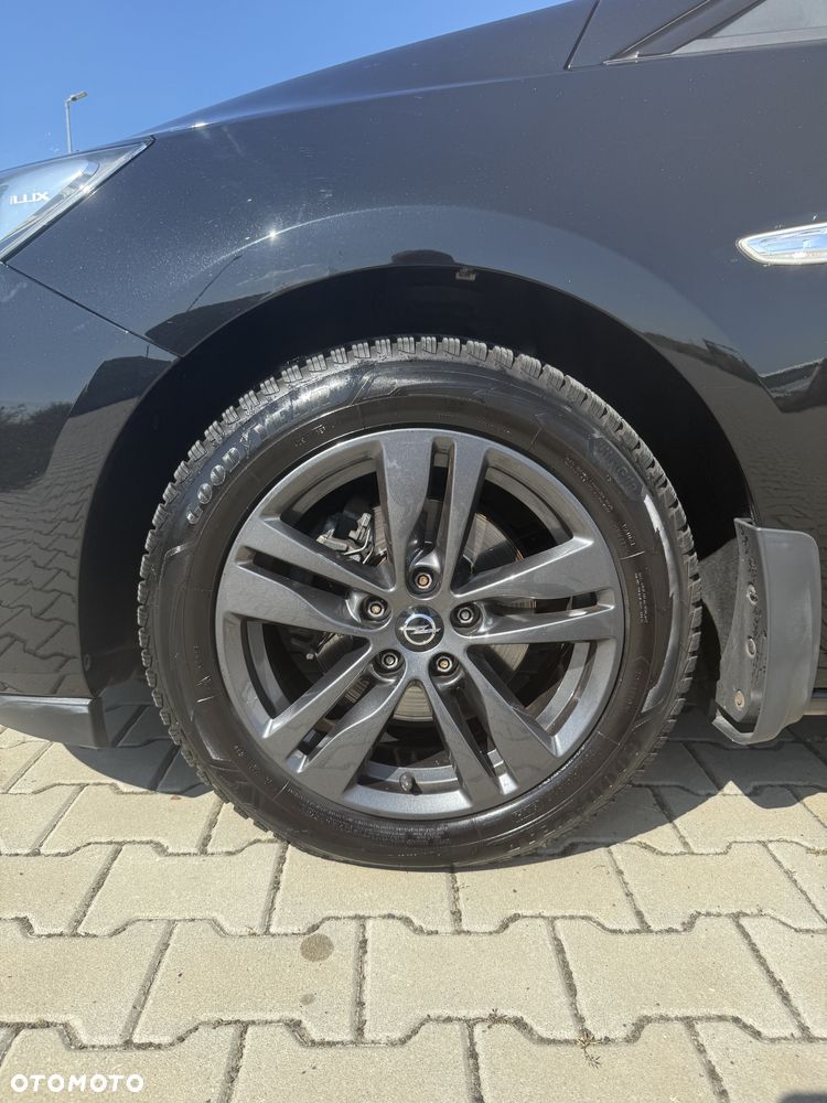 Opel Astra 1.5 CDTI - 26