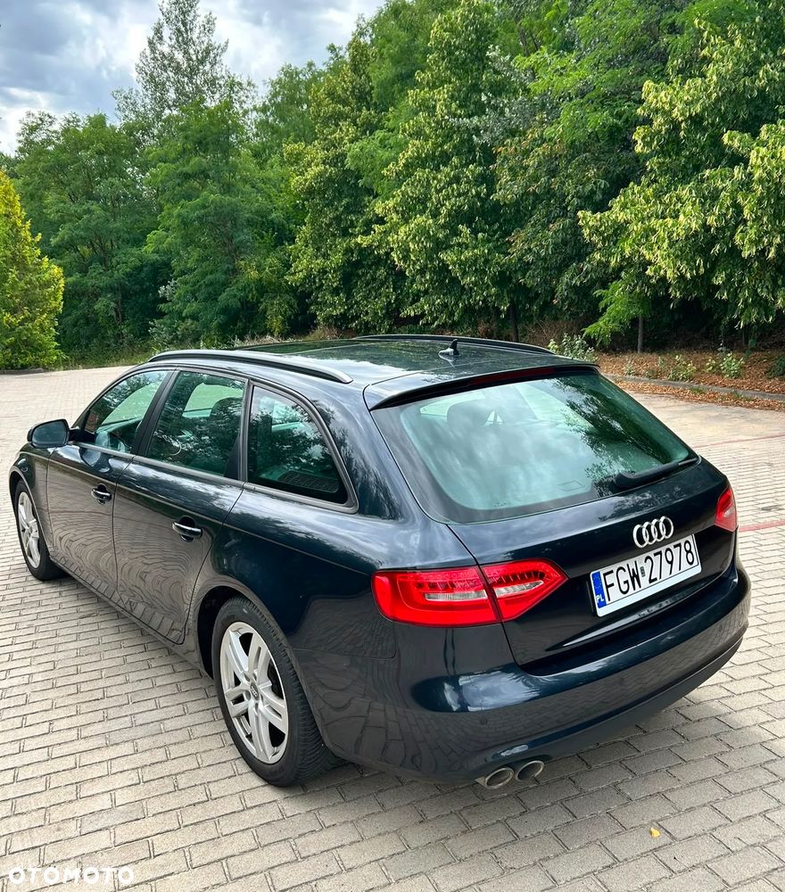 Audi A4 Avant - 6