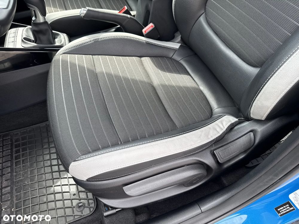 Kia Stonic 1.0 T-GDI L - 12