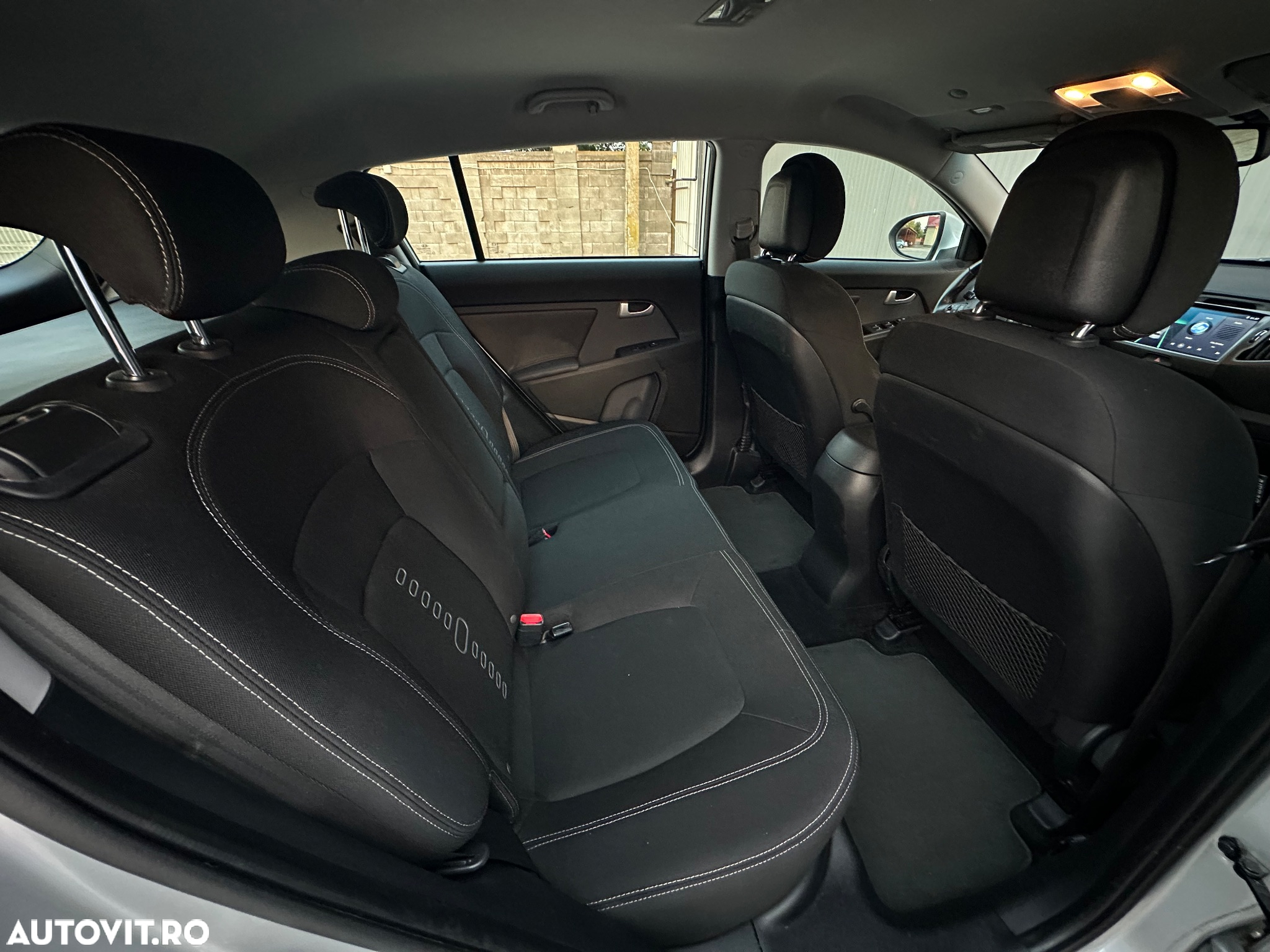 Kia Sportage 2.0 CRDI AWD Aut. Dream-Team Edition - 10