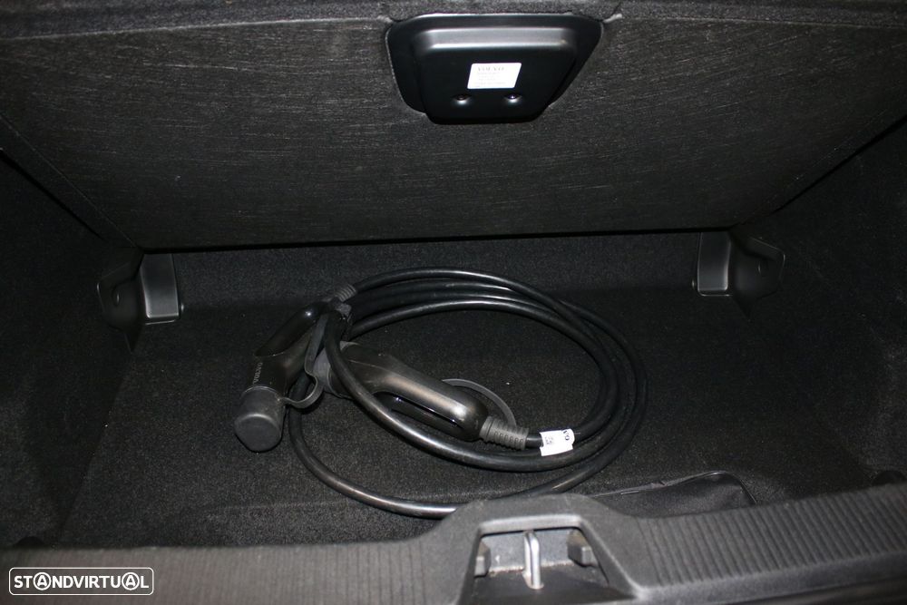 Volvo EX30 69 kWh Single Motor Extended Range Core - 20