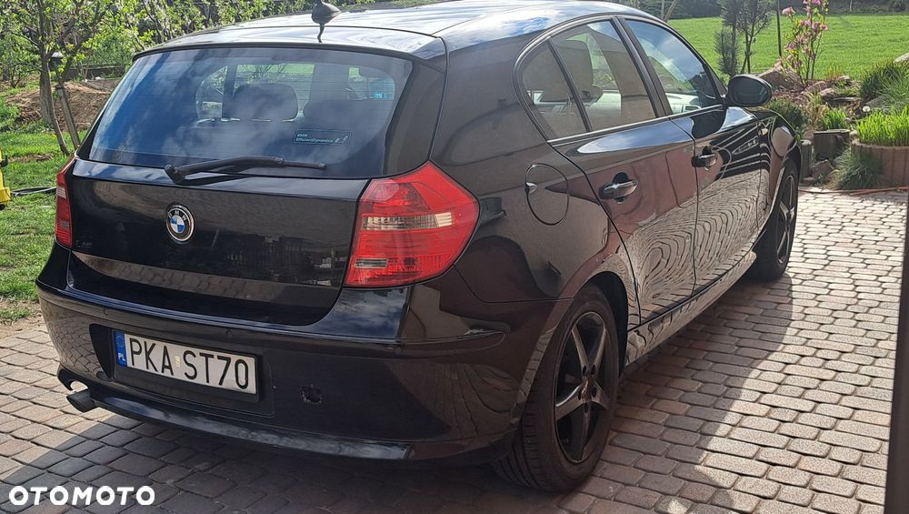 BMW Seria 1 118d - 4