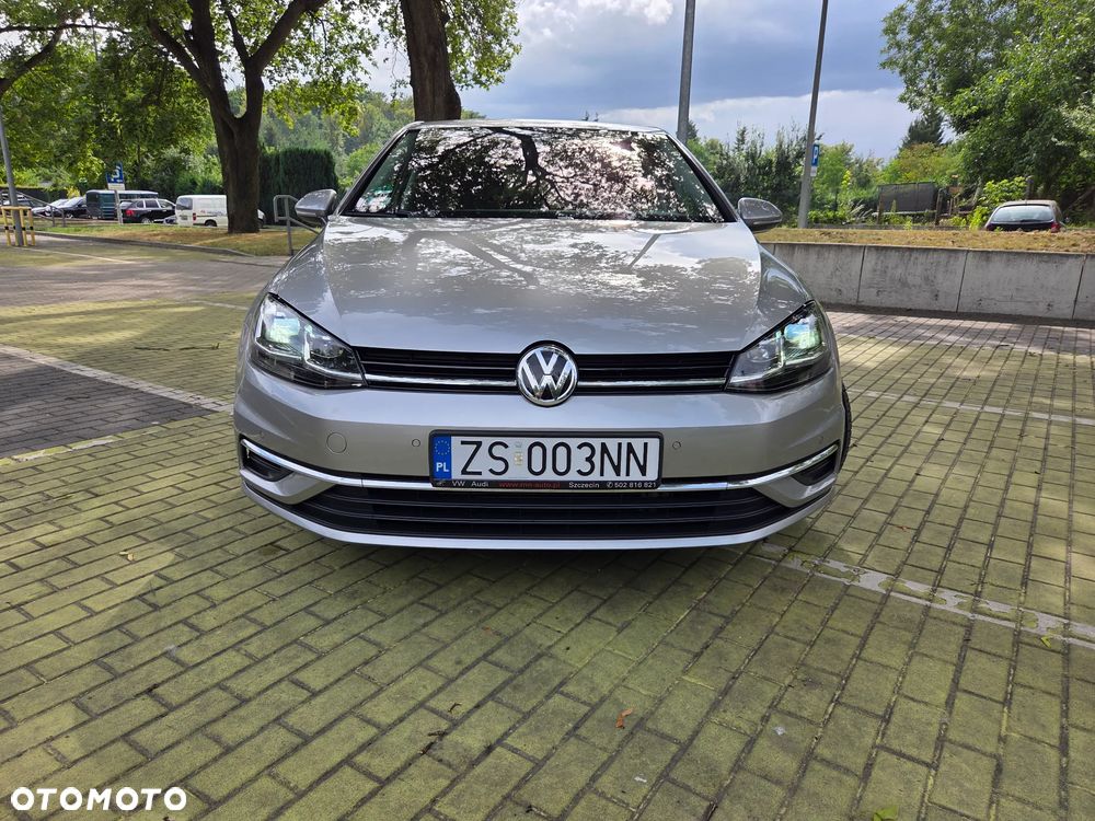 Volkswagen Golf 1.4 TSI BMT Comfortline - 25