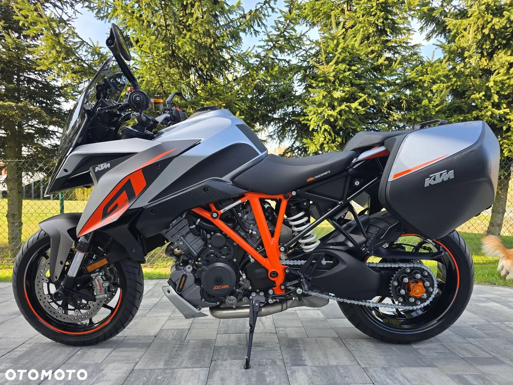 KTM Super Duke - 4